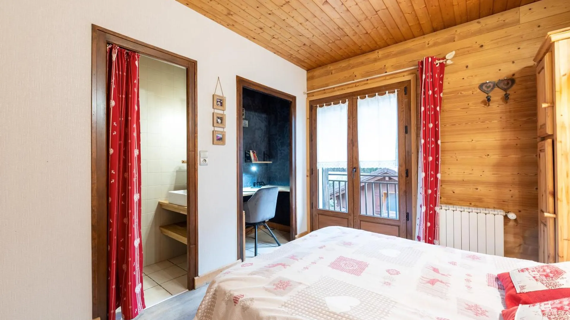 Apartment Gite Colomban Thones