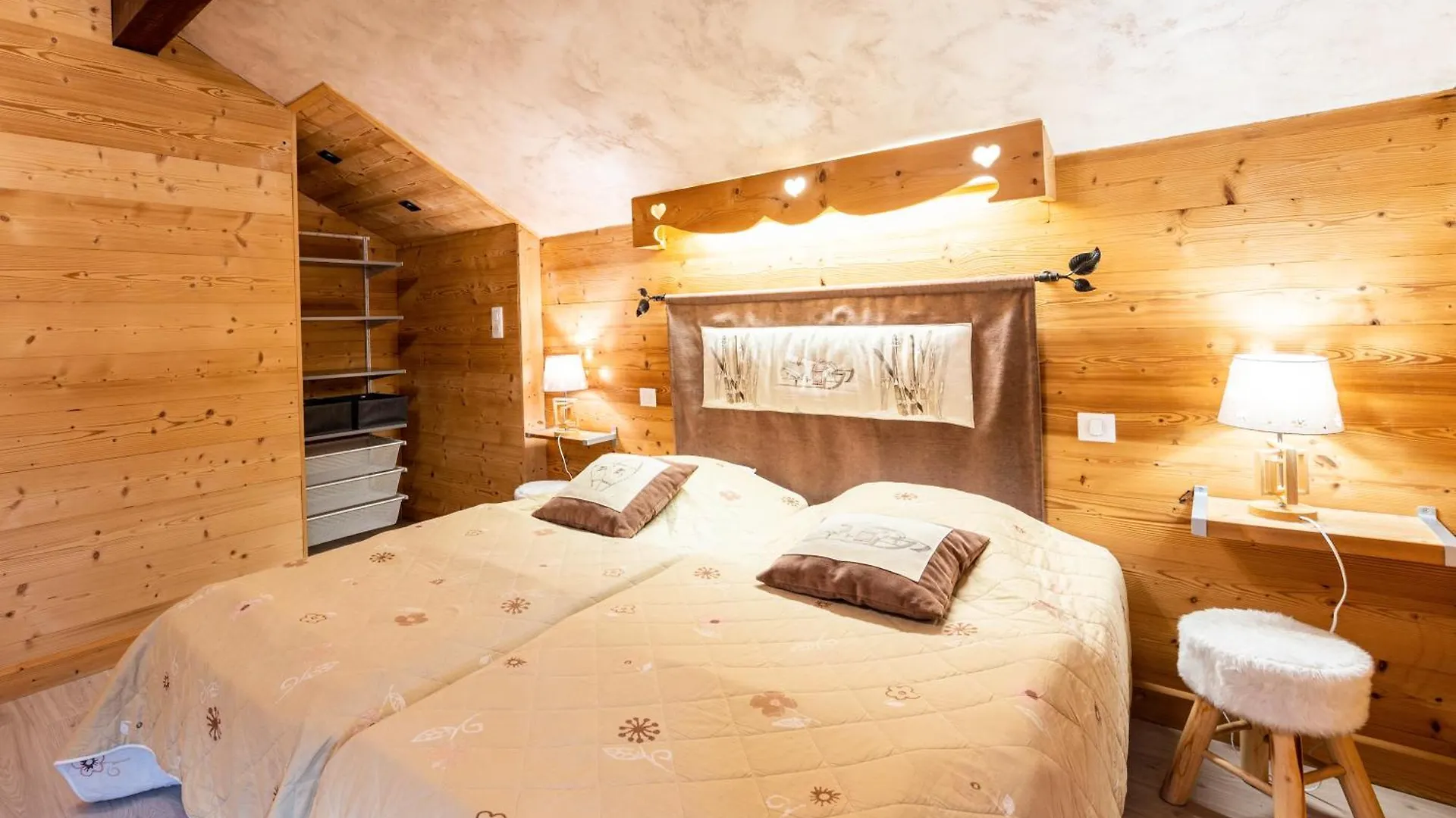 Apartment Gite Colomban Thones France